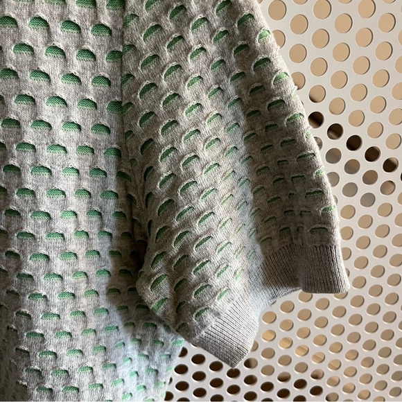 Halogen Women’s Top Size Small Perforated White and Green. Free with Purchase - Picture 5 of 10